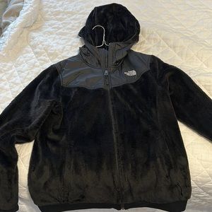 The North Face Women’s Fleece Jacket with hood